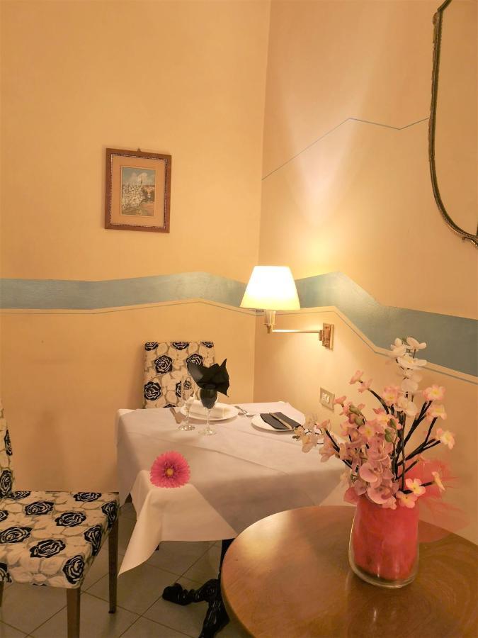 Hotel Londra Alessandria Exterior photo