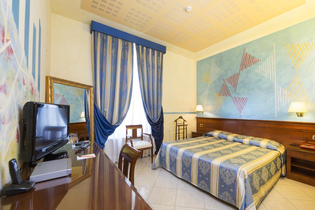 Hotel Londra Alessandria Exterior photo