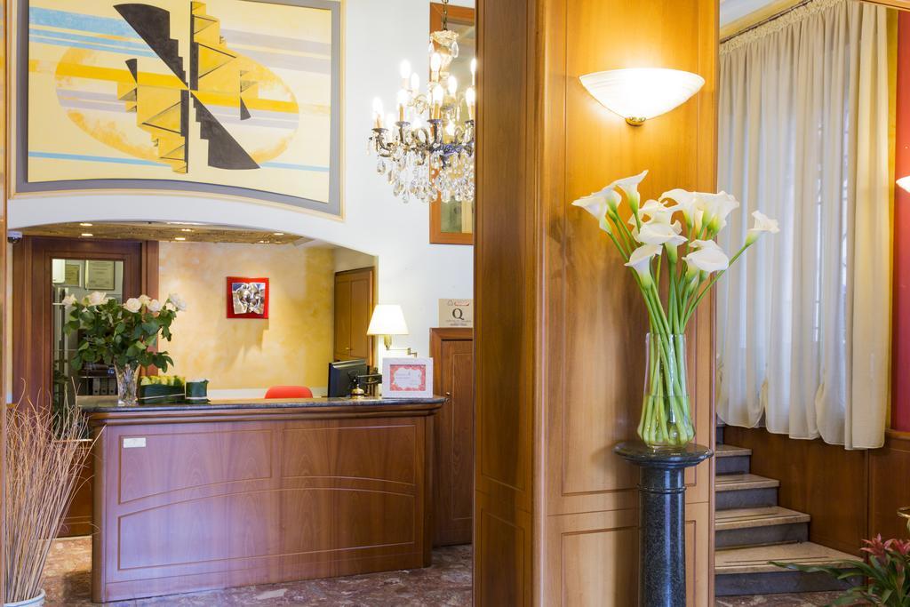 Hotel Londra Alessandria Exterior photo