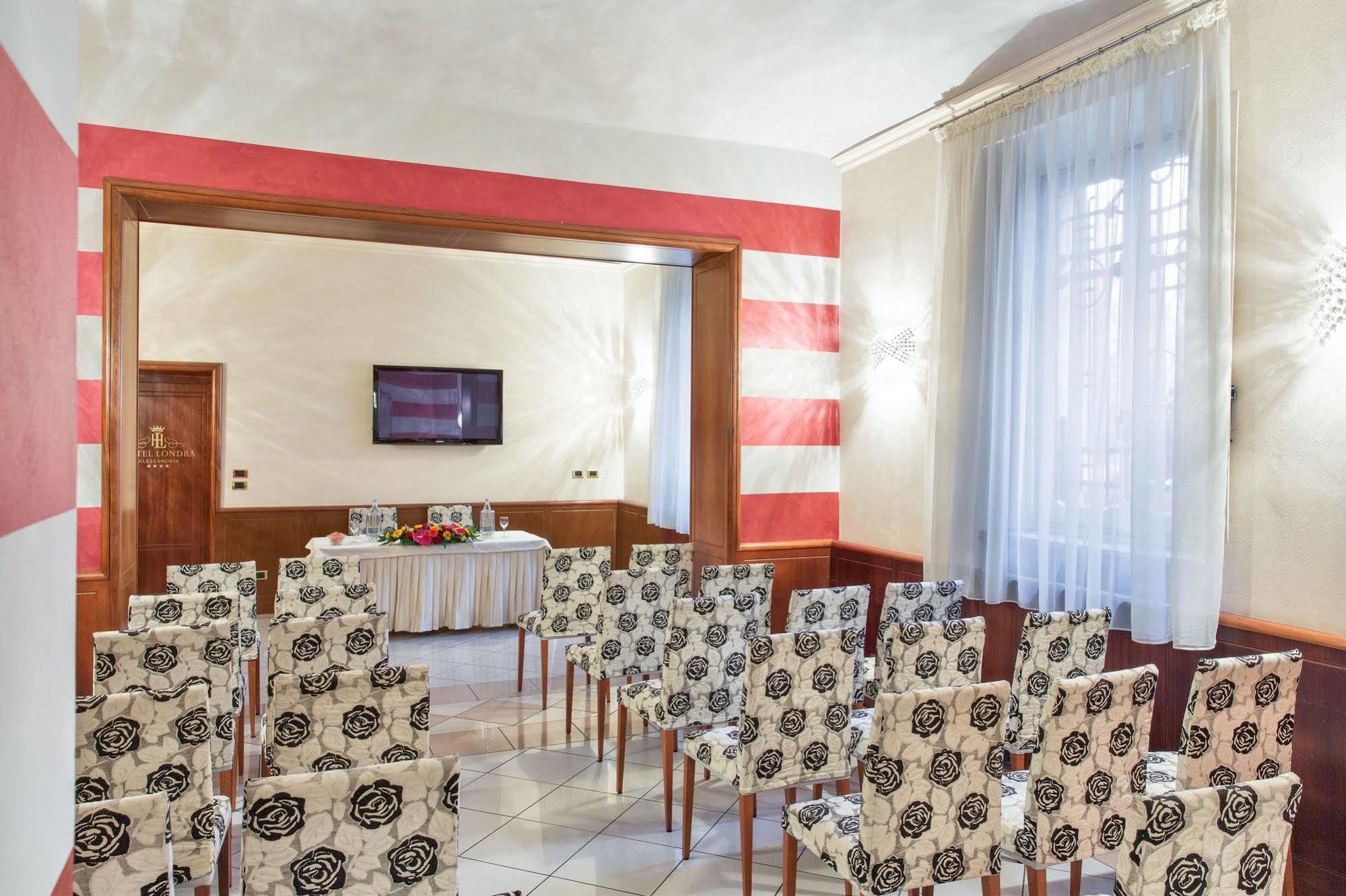 Hotel Londra Alessandria Exterior photo