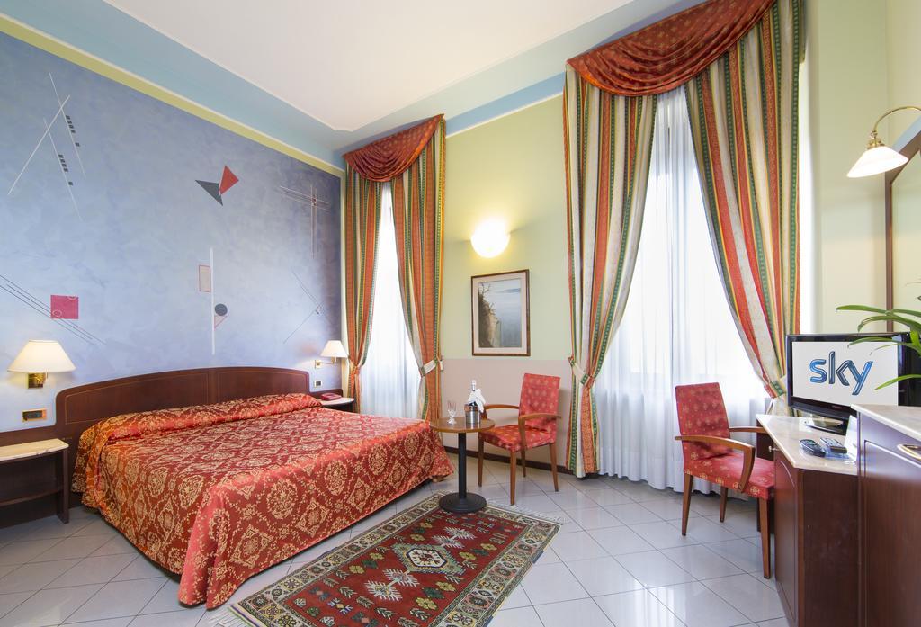 Hotel Londra Alessandria Room photo